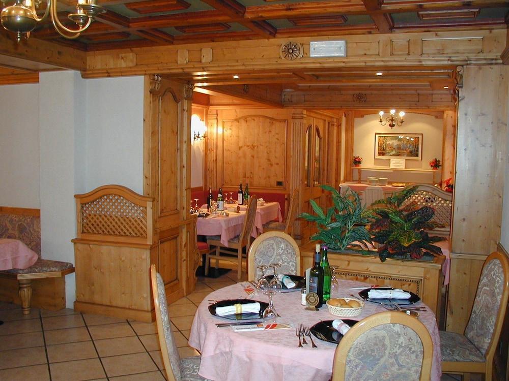 Alpen Hotel Vidi Madonna Zewnętrze zdjęcie